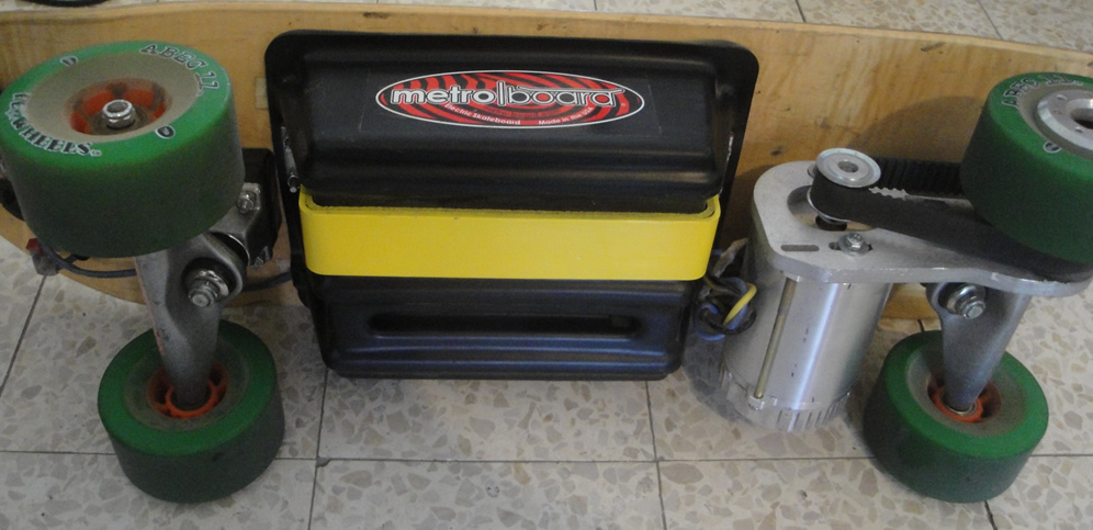 Metroboard Electric Skateboard - Racing Stripe